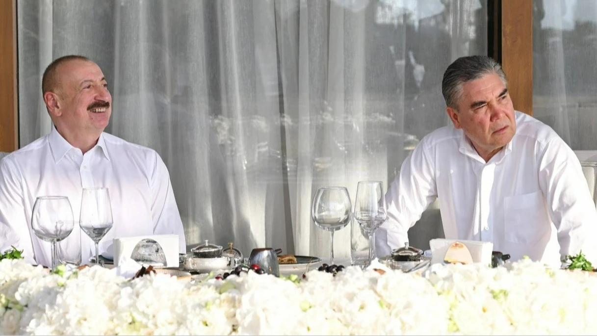 “The Deeper Meaning of ‘Friendship’: The Baku Meeting of Two Dynasties”