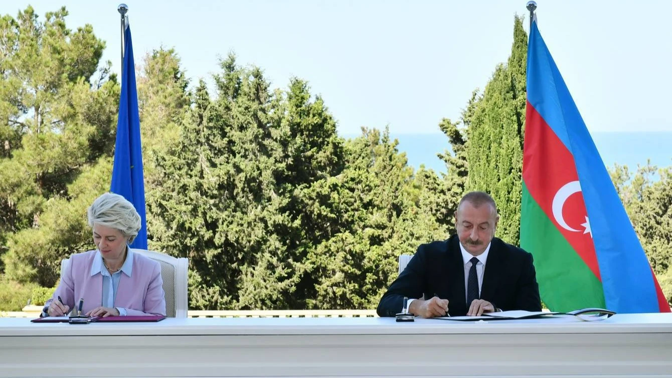 Эрозия ценностей, гегемония интересов: новая политика Запада и азербайджанский авторитаризм