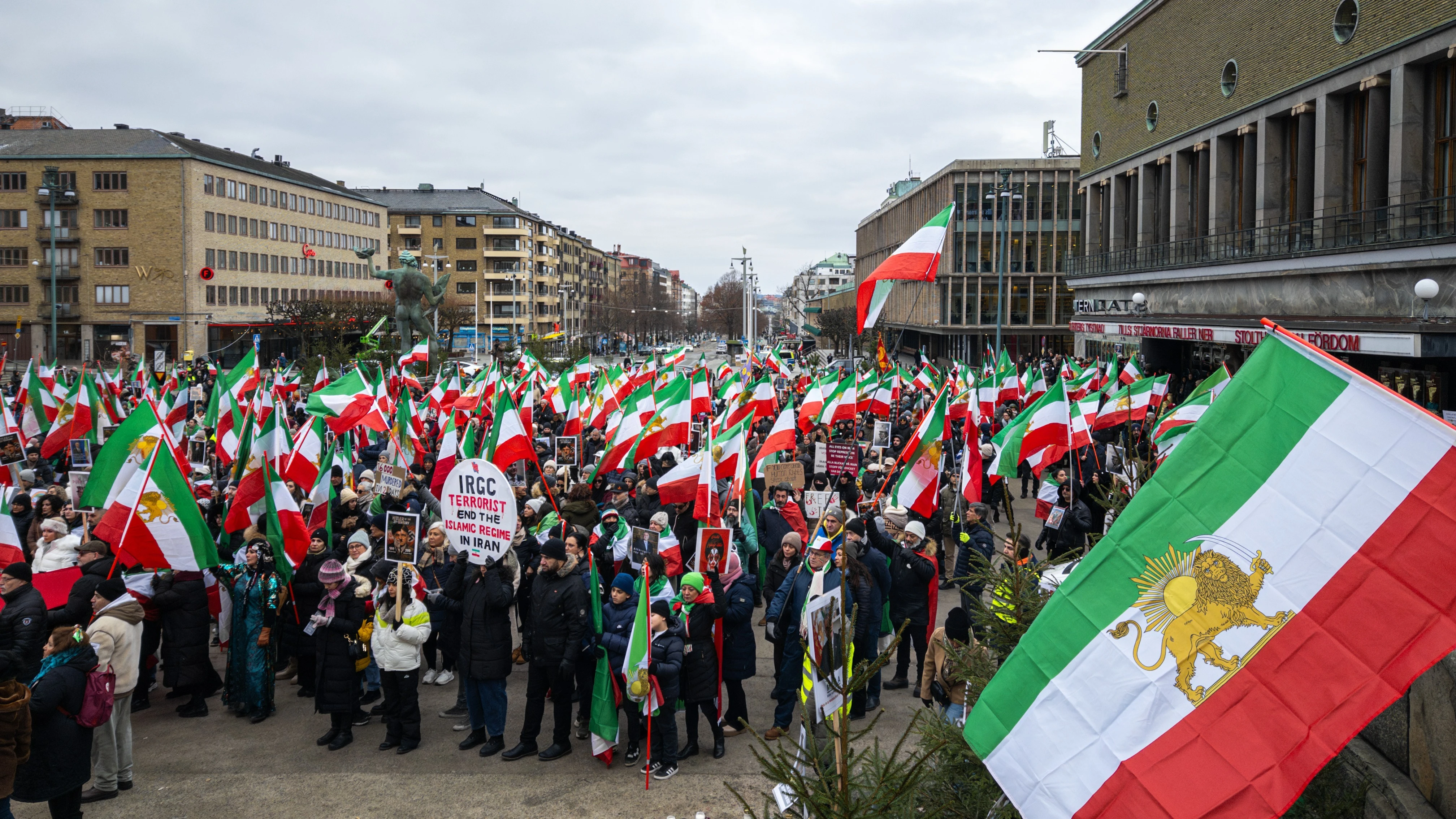 Неопределенность в Иране после Исламской Республики: Новый «сокрушительный пояс»?